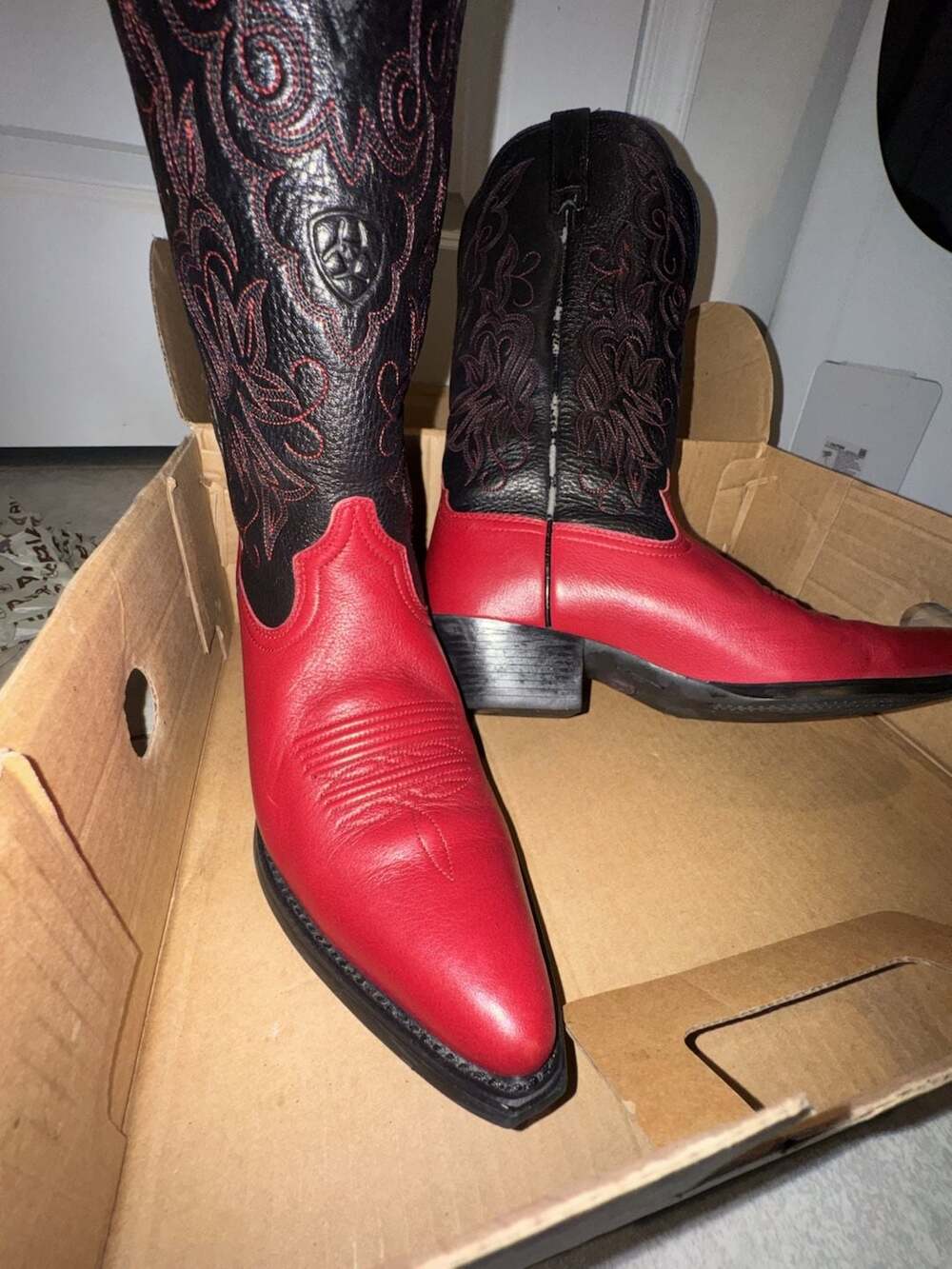 Ariat Women's Black and Red Embroidered Western Cowboy Boots Style 15791 - Picture 2 of 10